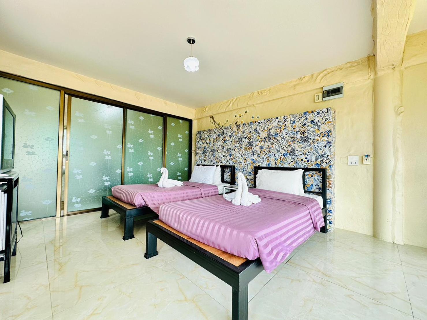Yoko River Kwai Resort Ban Huai Maenam Noi Exterior foto